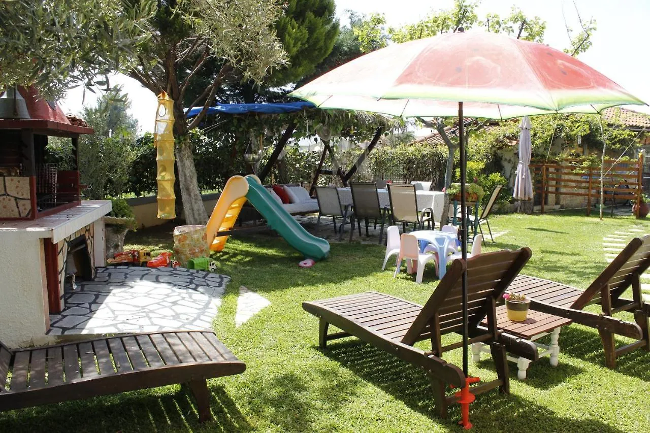 Artistic Villa Halkidiki Nea Kallikrateia 0*,  그리스